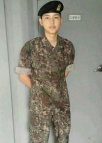 송중기 고소한 남성 무고죄로 집행유예 선고받아
