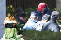 성생활 등 회춘 위해 병원 문 두드리는 노인들