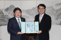 충남도-결핵협회, 크리스마스 씰 증정식 가져.."결핵으로 고통 받는 이웃에게 희망을"