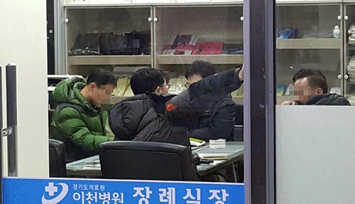靑 ‘정윤회 의혹’ 문건 유출 혐의 崔경위 자살 “유서 발견돼”...靑 당혹 [2보]
