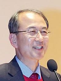 또 다른 ‘비선 실세’ 소문 최외출의 ‘외출’ 이목집중 