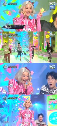 '엠카운트다운' 클라라 귀요미송2 파격 무대 화제...섹시+귀요미 '남심' 올킬