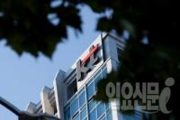 KT, 아이폰 5S 보조금 60만 원 인상…보조금 경쟁 조짐