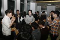 인하대 최순자 총장, 야식 배달로 중간고사 준비 학생들 응원