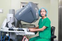 이대목동병원 “세계 최초 단일공 로봇수술로 골반장기탈출증 수술 성공”