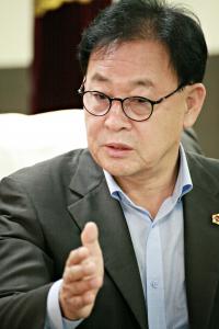 [인터뷰]인천시의회 노경수 의장 “재정위기 극복 위한 총체적 노력에 집중”