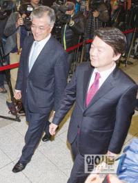 문재인 재신임 투표 맞물려 천정배 신당 안철수 행보 초미 관심사... 야권 재편 '빅뱅' 초읽기