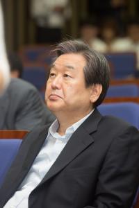 김무성 "고영주, '공산주의자' 발언에 문제 좀 있는 것 같아"