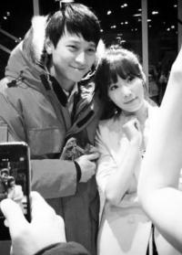 '검은사제들' 강동원 태연과 무슨 사이?