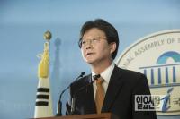 유승민 "KF-X 사업, 대통령이 속고 있다" 국방부 질타