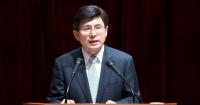 황교안 "국정교과서의 '친일·독재 미화', 좌시하지 않을 것"