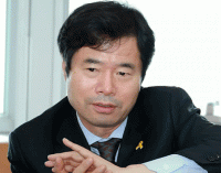 김승환 전북교육감 "정부, 교육청 부채비율 높여 예산권 박탈 의도"