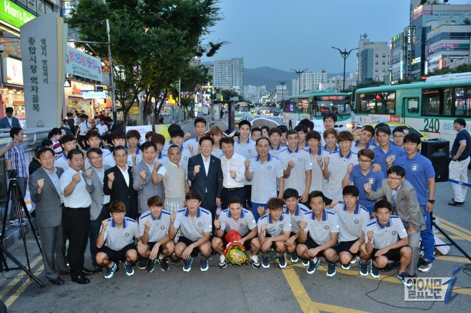 성남시 "성남사랑상품권으로 축구와 공연까지…지역경제 활성화는 자연스레"
