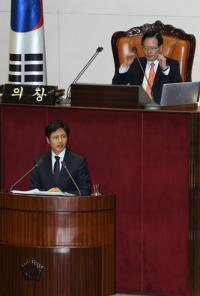 '필리버스터' 김광진 "박 대통령 '테러대책회의' 모른다는 사실, IS가 알까봐 걱정"