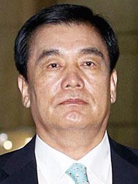  1년 동안 3사건 연루 2번 기소된 박동열 전 청장, 청와대 눈밖에 나서?