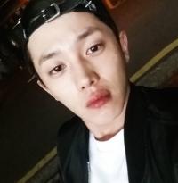 김민석, "라디오스타 고맙습니다" 셀카로 소감 남겨