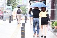 "예보 믿고 휴가 미뤘는데"…자꾸 빗나가는 기상청 일기예보, 왜?
