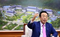 김관용 경북지사, "경북발전'틀'완성돼, 구체화하는데 속도 낼 것"