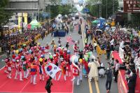 금남로 가득 거리퍼레이드, 충장축제의 저력 빛났다