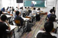 외국어시험 부정행위로 1억대 챙긴 대학생 그 수법 들여다보니…