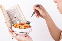 [아이디어세상] 독서하면서 밥 먹기 '싱글족 식기'