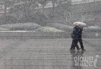 내일 날씨, 서울 포함 전국적으로 눈‧비 소식 “우산 준비하세요” 