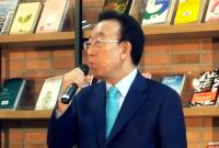 김관용, "TK 보수 분열 분노 수준, 통합·지방분권 위해 헌신하겠다"