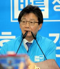 유승민, "후보 단일화·연대?…'마이웨이' 끝까지 간다"