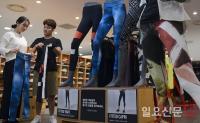 [포토] “화려한 휘트니스 룩으로 운동도 즐겁게”
