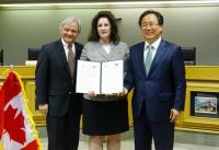 김석준 교육감, 캐나다 교육청과 교육교류 협약 