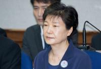 ‘국정농단’ 주역 박근혜 전 대통령 ‘소송 폭탄’으로 사면초가