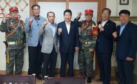 안상수 창원시장,  해병대마산연합전우회 만나 화담 나눠