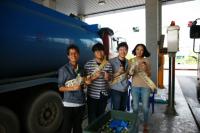 SL공사, 폐기물 차량 운반기사에 시원한 음료 제공