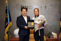 경남은행, ‘제 2호 BNK경남은행 의인상에 버스 운전기사 임채규씨’ 선정