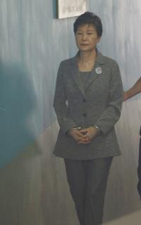 검찰, "박근혜 추가 구속영장 발부해달라"…최대 6개월까지 연장 가능