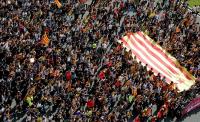 ‘카탈루냐 독립투표’ 경찰, 주민에 고무총 발사 ‘스페인정부 진압 시도’…38명 부상