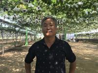 "소비자가 직접 찾아와 맛보고 즐기고 느끼는 포도농장이죠"