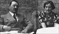 “자살한줄 알았던 히틀러, 1955년 살아있었다?”…미 CIA 정보원 기밀보고서 공개