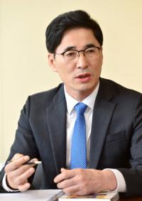 김장주 경북도 행정부지사, 한달치 월급 포항지진 성금 내놔 '귀감'