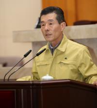 [인터뷰] 포항시의회 서재원 예결특위 위원장... "2018년 당초예산심사, 위기를 넘어 기회로"