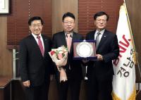 경남은행, 진주시 우수중소기업인상 수상자로 ‘대석정밀 강점석 대표’ 선정