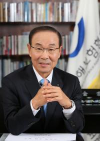 김용덕 손해보험협회장, “‘화실생물 동즉불계(和實生物 同則不繼)’...소비자 입장에서 보험산업 해결책 찾도록 힘 모으자”