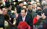 홍준표, 지방선거 승리 "자유대한민국 지키는 것"…대구서 "총선출마 안해"