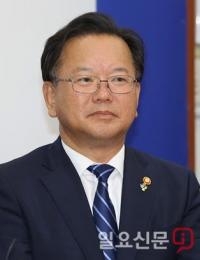 김부겸 대구시장 출마 고사 숨은 이유는 '文心 바라기?'