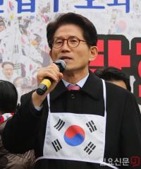 김문수, 김기식 넘어 文때리기...‘색깔론’ 공세