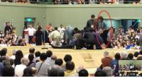 응급처치 여성에 “경기장서 내려가라”…일본 스모 성차별 논란