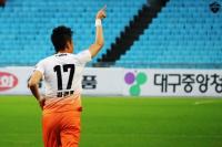 강원 FC 김경중, 불법도박설 불식…“처음 듣는 이야기”