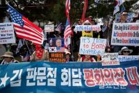 임진각에 모인 보수단체 회원들  ‘남북정상회담 반대 집회’
