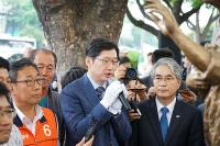 김경수, '일제 강제동원 노동자상 건립 제막식' 참석