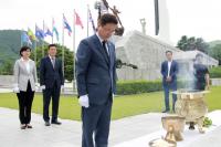 이철우 경북지사 당선인, "한국당, 완전히 새로이 태어나야 한다"